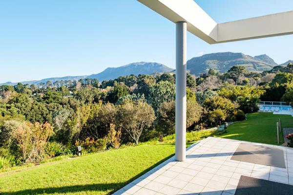 Spacious Upper Constantia family homes in this position don&#39;t become available very often. 

The large grounds of just under two ...