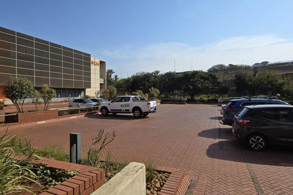 Stunning ground floor (Wheel Chair Access) office unit just under 100sqm in the heart of Richfonde Circle, Unit comes with 3 x under ...