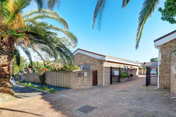 Location location location!

EXCLUSIVE SOLE MANDATE

This single-level townhouse is perfectly situated in the heart of Durbanville ...