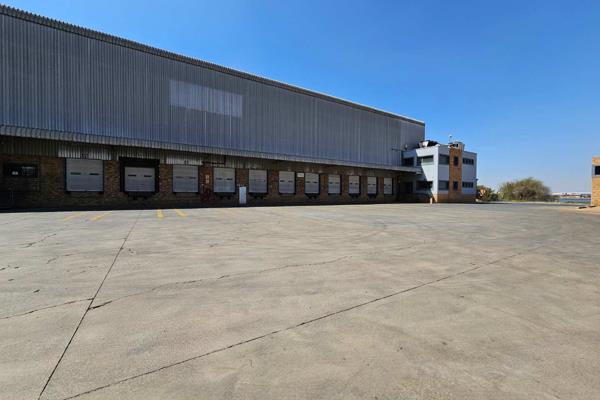 Industrial warehouse spanning approximately 12,400sqm, is available to let in Jet Park. ...