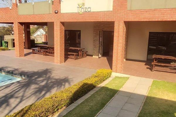 Modern spacious Ground Floor 1 Bedroom Unit with a security gate
1 Full Bathroom ...