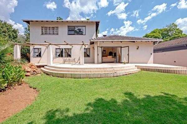 This 5-bedroom, 3-bathroom family home in the sought-after suburb of Orchards offers the ...