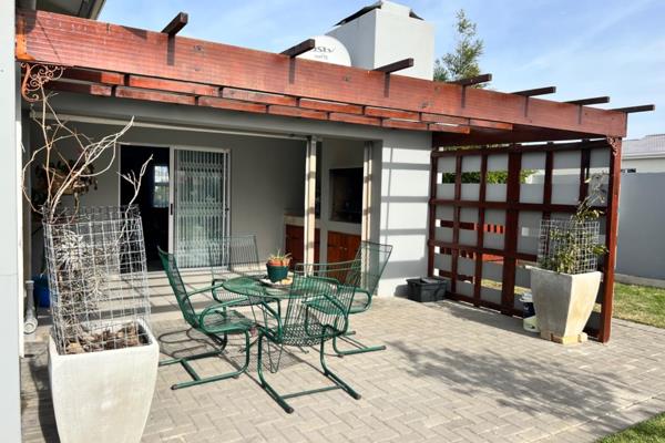 Neat family home with tailored garden listed at only R1 895 000, makes this property the best buy in town! Located in a crescent, in ...