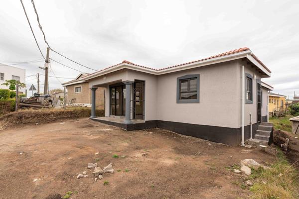 This 3-bedroom house in Lovu B Section offers a practical living space with the potential to make it your own. Ideal for those who ...