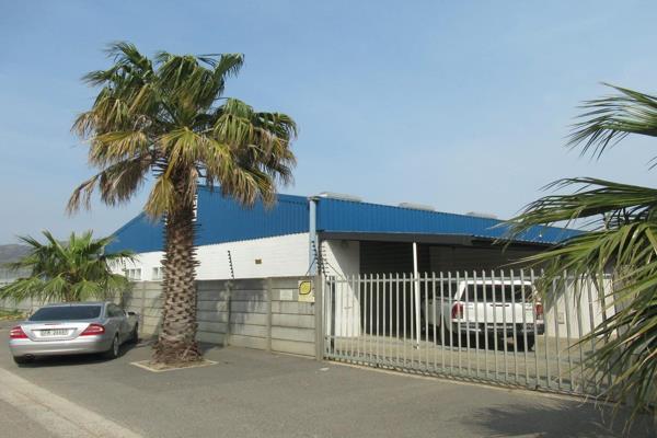 Helderberg Industrial Park

R4,950,000 excl VAT

Exclusive Sole Mandate

- Good Security
- Excellent linkage to N2
- Excellent ...