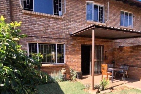 Online Auction BIDDING OPENS @ 12H00 ON 27 NOVEMBER 2024 BIDDING CLOSES @ 12H00 ON 28 NOVEMBER 2024

Welcome to this charming 123 sqm ...