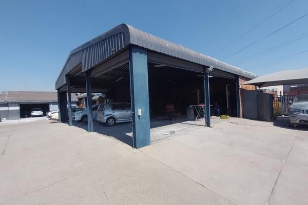 DIKKOP AVENUE | 400 RETAIL SPACE TO FOR SALE | EAST LYNNE | PRETORIA

The property is ...