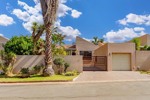 Welcome to this stunning 3-bedroom, 2-bathroom cluster unit nestled in one of Sundowner&#39;s safest and most sought-after estates. ...