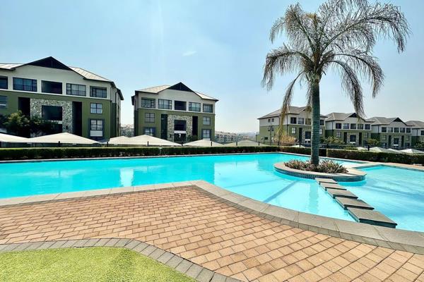 SOLE MANDATE - Presented by EXP South Africa
Discover the epitome of luxurious living at ...