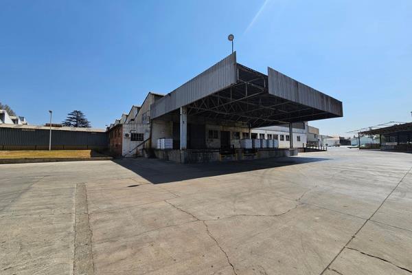 This spacious, free-standing property in the prime location of Wadeville is now available for sale. The site includes multiple expansive warehouses and a large surplus yard, perfect for accommodating large vehicles. With a 380 KVA three-phase electrical supply, the property ...