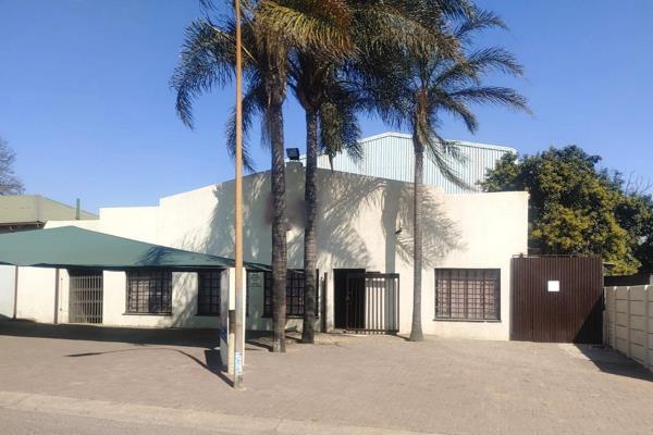 Excellent business opportunity with an existing lease contract of R10 000.00 per month until July 2025,  and separate offices for an extra potential + R10 000.00 per month. 
The property consists of two buildings; an approximate under-roof area, and a combined lettable area ...