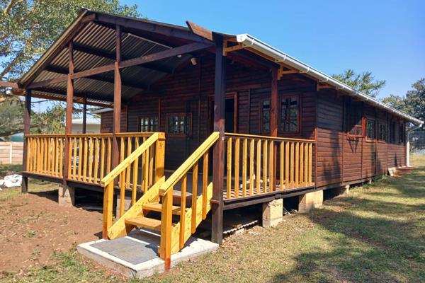 Rental: R7,000 - Chresthome, Waterfall

Beautiful, brand new 2-bedroom log cabin / Wendy house on a spacious, farm-like shared ...