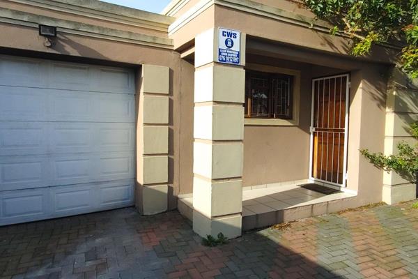 3 Bedroom Property with 2 Separate Entrances for Sale in London Village, Mitchells Plain.

This property in London Village is an ...