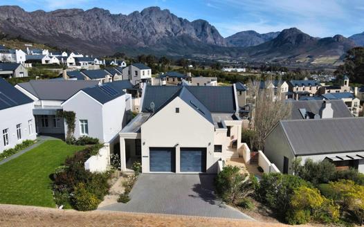 4 Bedroom House for sale in Franschhoek Rural