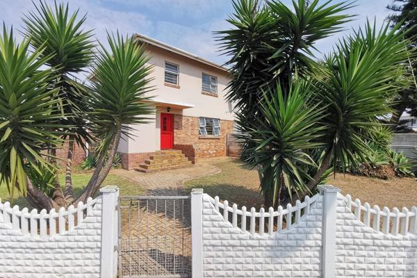 This charming semi-detached double-story home in Algoa Park offers spacious living in a ...