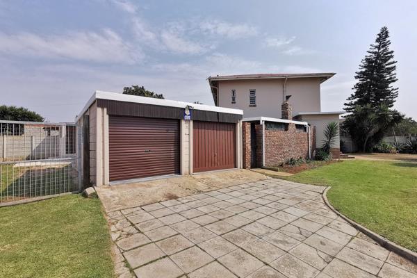 This charming semi-detached double-story home in Algoa Park offers spacious living in a ...