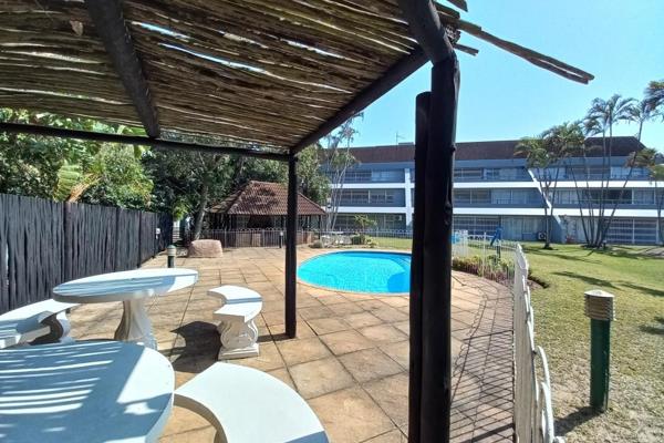 Secure intimate complex.
Superbly located a mere 250m from the best beach on the S Coast ( Southbroom Beach), this popular intimate ...