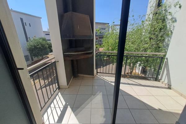 Neat as a pin, move right in
Beautiful safe unit....

Offering

For sale: 2-bedroom flatlet that you can move right into. This ...