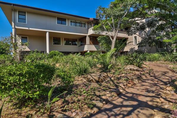 Luxury Coastal Living: Spacious Ground-Floor Apartment with Sea Views in Zimbali Estate

Nestled within the prestigious Zimbali Estate ...