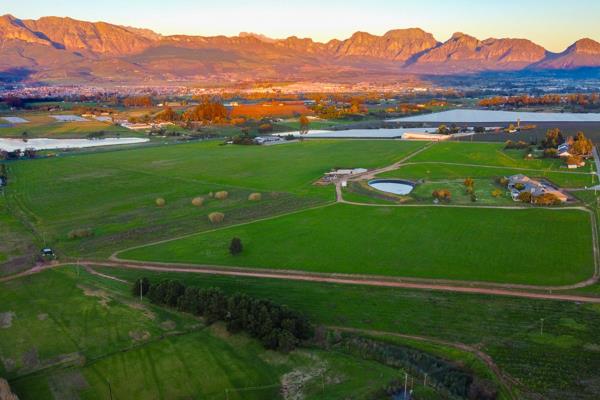 Exclusive Mandate:

Nestled on the R45 between Paarl and Wellington in the heart of the Cape Winelands, this remarkable farm offers ...