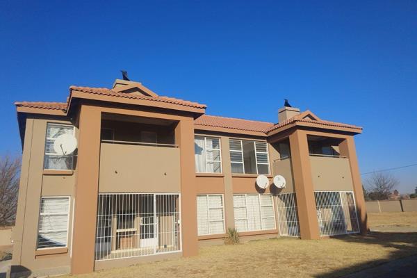 2 bedrooms
full bathroom (toilet, basin,bath &amp; shower)
open plan lounge/ kitchen
patio with braai
prepaid electricity
water ...