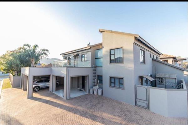 ### Spacious 5-Bedroom House with a Two-Bedroom Flatlet: The Perfect Family Home


In today’s fast-paced world, finding the ideal ...