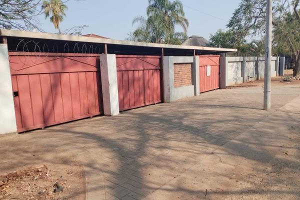 Attention Property Investor!!!

A lifetime opportunity to own 5 units of flats on one plot with no levies. 
This is a 10 and half ...