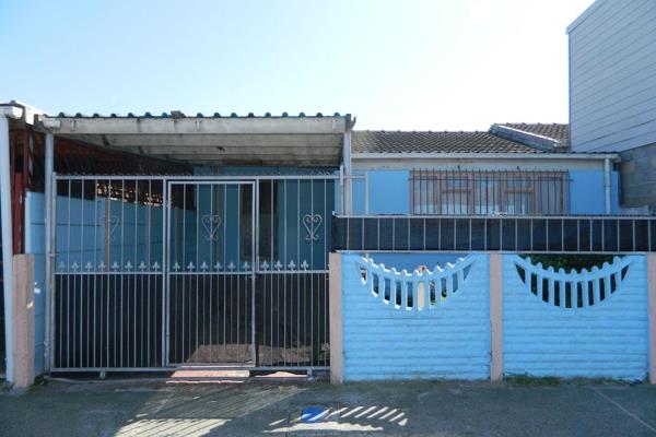 Sole and exclusive Mandate

A family starter home for sale in Lentegeur.
Are you ready to purchase your first home or are you a keen ...