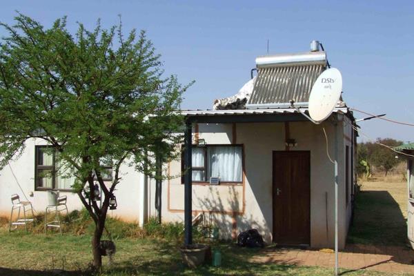 POTENTIAL is the key to this 1 Ha Smallholding for Sale in Kleinfontein Afrikaner ...