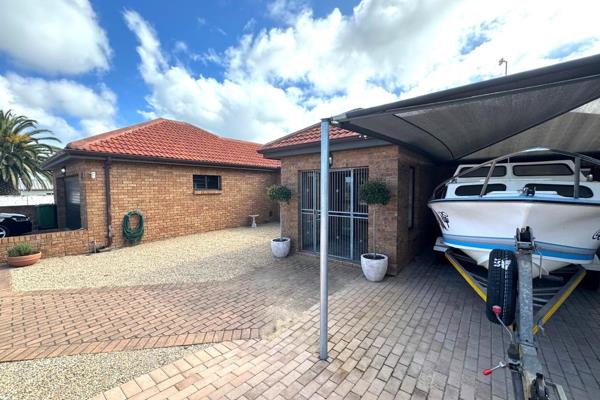 Modern Facebrick Gem for Sale in Langebaan – Myburgh Park 

Modern Facebrick Gem for Sale in Langebaan – Myburgh Park 

Discover ...