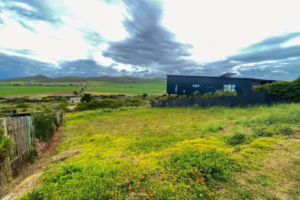 Embrace the chance to create your dream home on this stunning 576m&#178; vacant stand, perfectly situated in the peaceful Klein Brak ...