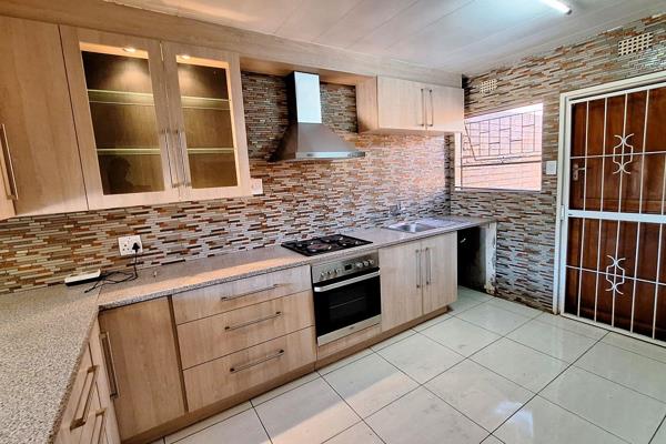 Looking for the perfect blend of comfort and style? Look no further! This beautifully maintained duplex in Vanderbijlpark CE 3 is now ...