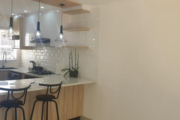 ABsolutely FABULOUS apartment 


Nestled within the secure confines of an established Edenglen complex, this BRAND NEW, FULLY RENOVATED ...