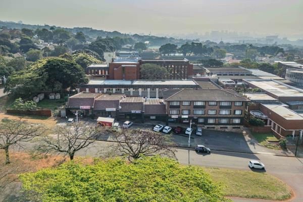 Prime Investment Opportunity in Umbilo

This versatile mixed-use building in Umbilo ...