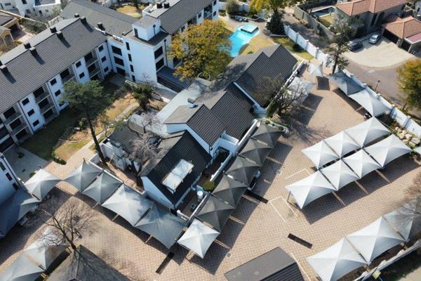 FARHILLS MANOR is a Boutique - Hotel inspired Estate in Beverley, Sandton

LIQUIDATION ...