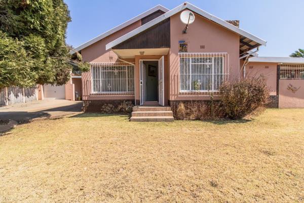 This charming property in Edendale offers a well-rounded living experience with its 3 ...