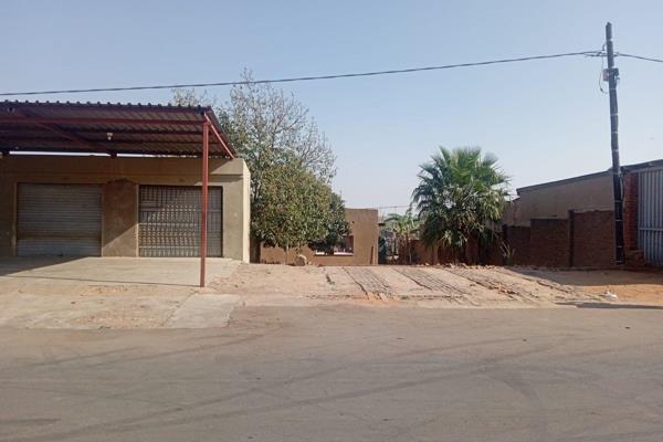 Welcome to this spacious 3 bedroom house located in the heart of Soshanguve Block AA. ...