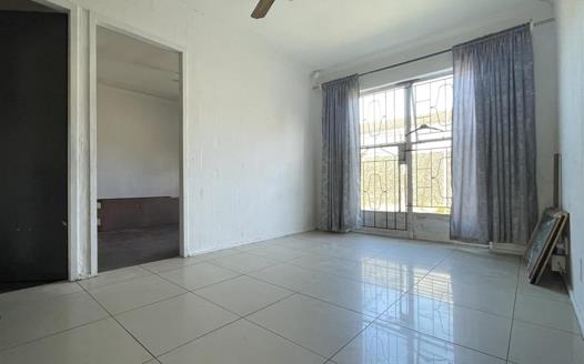 3 Bedroom House for sale in Lentegeur