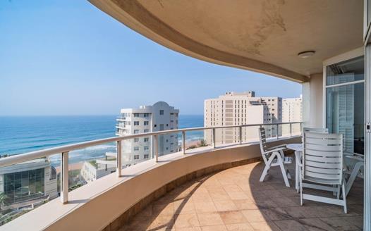 3 Bedroom Apartment / Flat for sale in Umhlanga Central