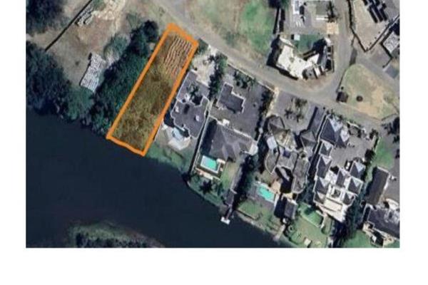 Great location to establish the home of your choice. This 1614 sqm vacant land is situated in a secure complex and has access to the ...