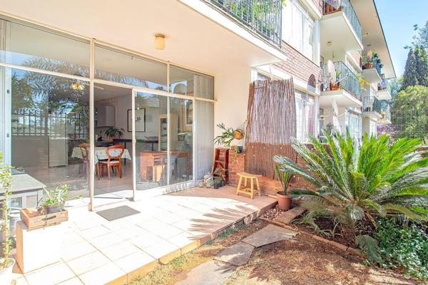 Exclusively marketed by Leadhome Properties. 

A rare find. 

Ground floor unit with a garden!

Come and view this beautiful apartment ...