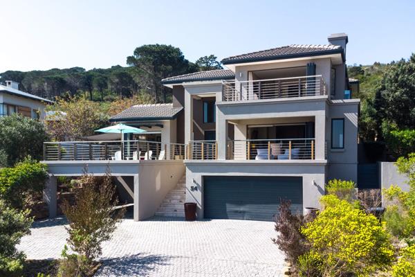 Incredible one of a kind home in Boskloof! Amazing views, 4 bedrooms (with potential for 5th) and all the luxury spaces and finishes ...