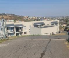 Apartment / Flat for sale in Newlands East