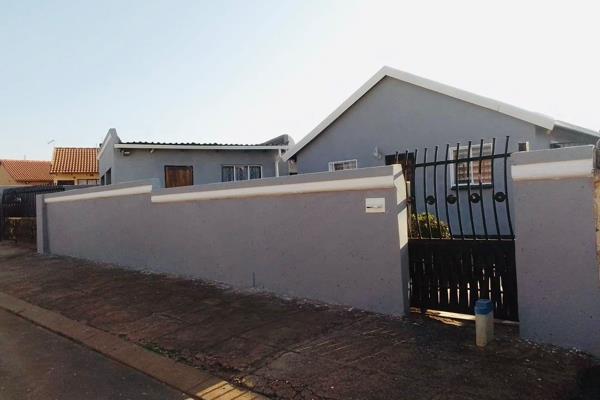 Neat and well mantained three bedroom home | two back rental rooms with shared bathroom ...