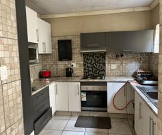 Townhouse for sale in Boksburg South