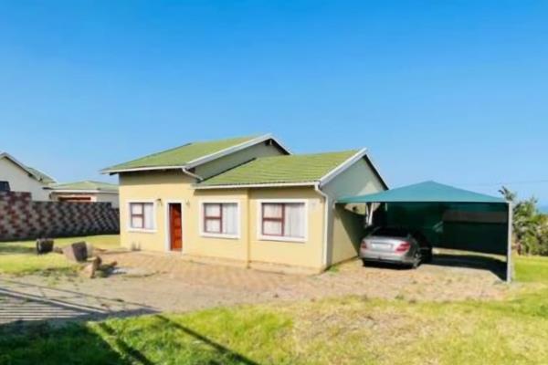 3 Bedroom house for sale in Sunnyridge 
Key features:
* 3 bedrooms 
* 2 bathrooms
* Open plan kitchen
*Lounge and a dining area ...