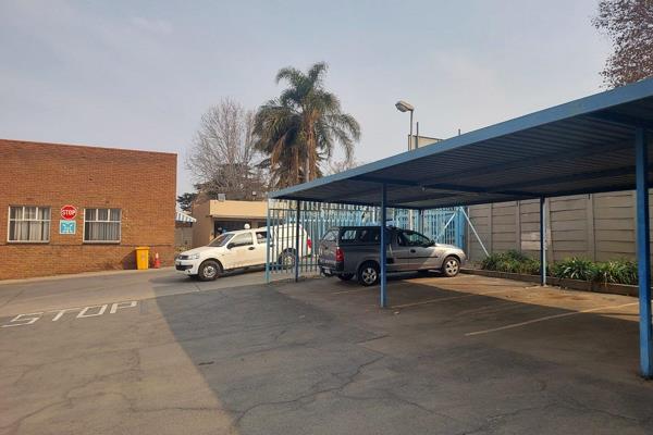 Versatile Factory ir Warehouse space for sale comprising of 3 seperate Factory  Warehoiuse units of  1200m2 , 1300m2 and 2600m2  ...