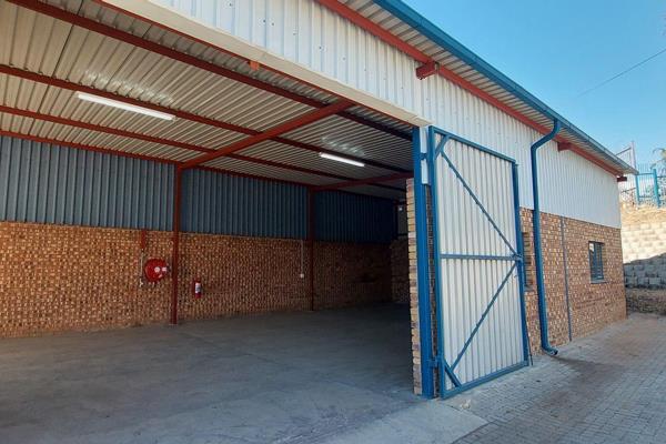 Industrial warehouse to let in Nelspruit with enclosed private yard. Well located on with off street parking and interlink ...