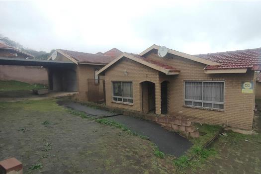 5 Bedroom House for sale in Avoca