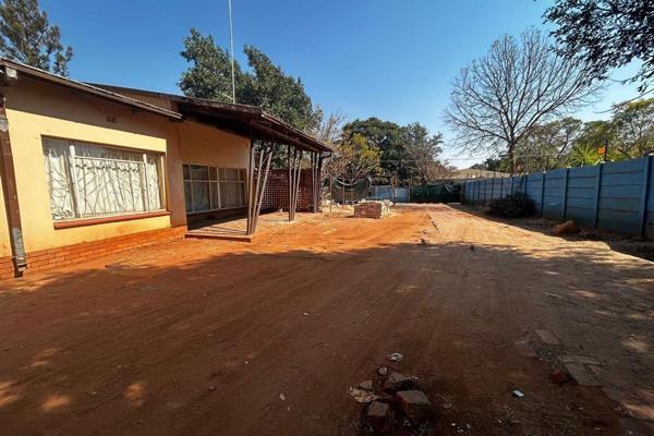 Situated on a spacious 2,230 m&#178; plot in the heart of town, this property offers a unique opportunity for investors and ...